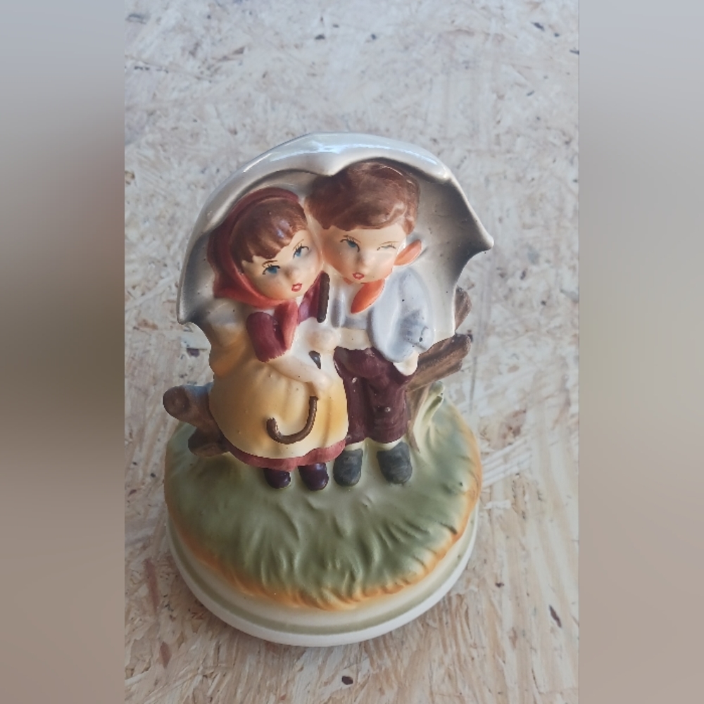 Music Figurine